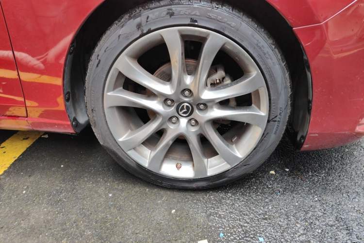 Used Mazda Atenza 2015 2.5L Blue Sky Prestige Edition Right Front Wheel Hub