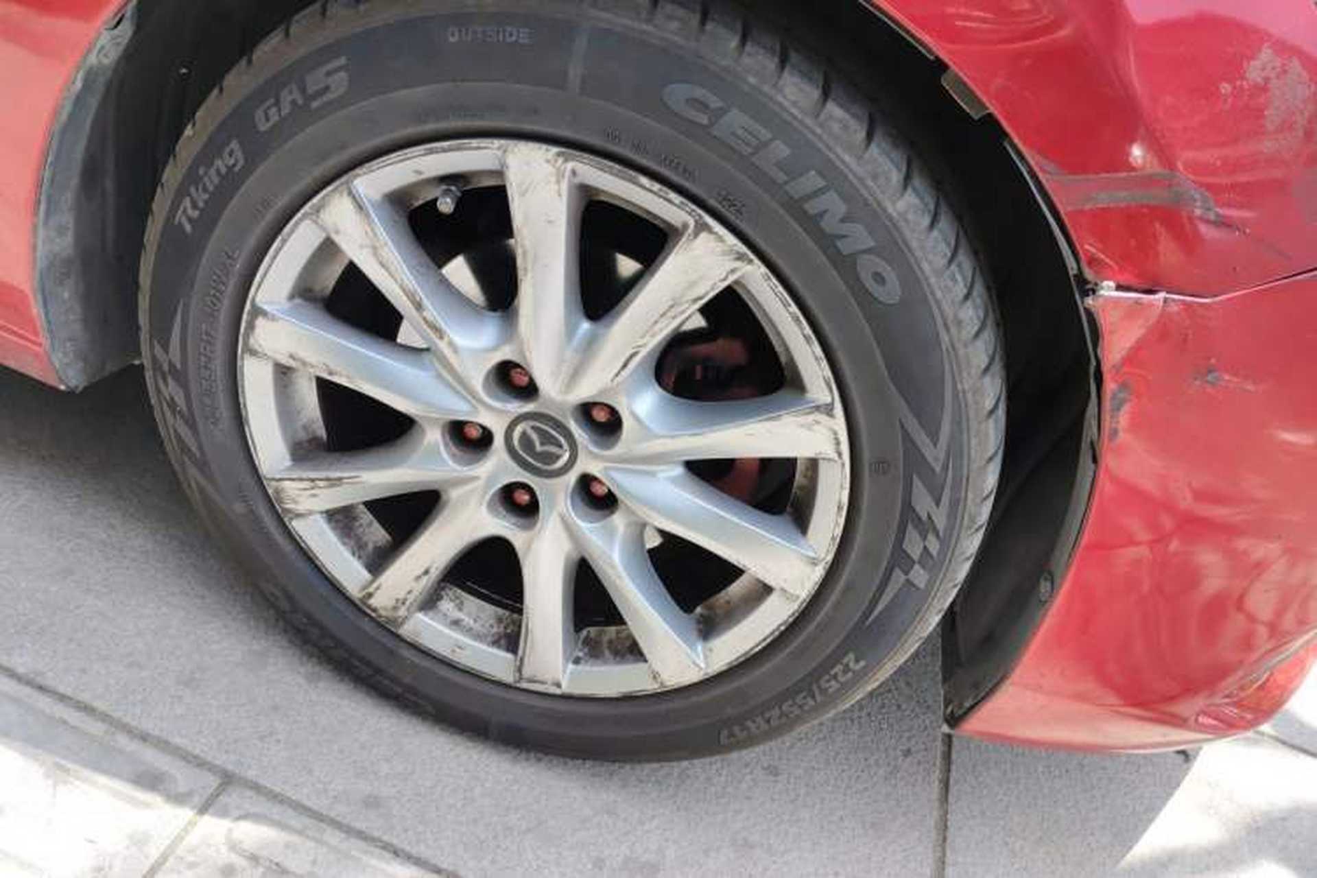 Used Mazda Atenza 2015 2.0L Blue Sky Luxury Edition Right Front Wheel Hub