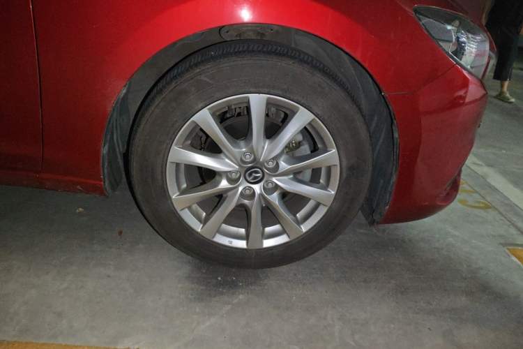 Used Mazda Atenza 2015 2.0L Blue Sky Luxury Edition Right Front Wheel Hub