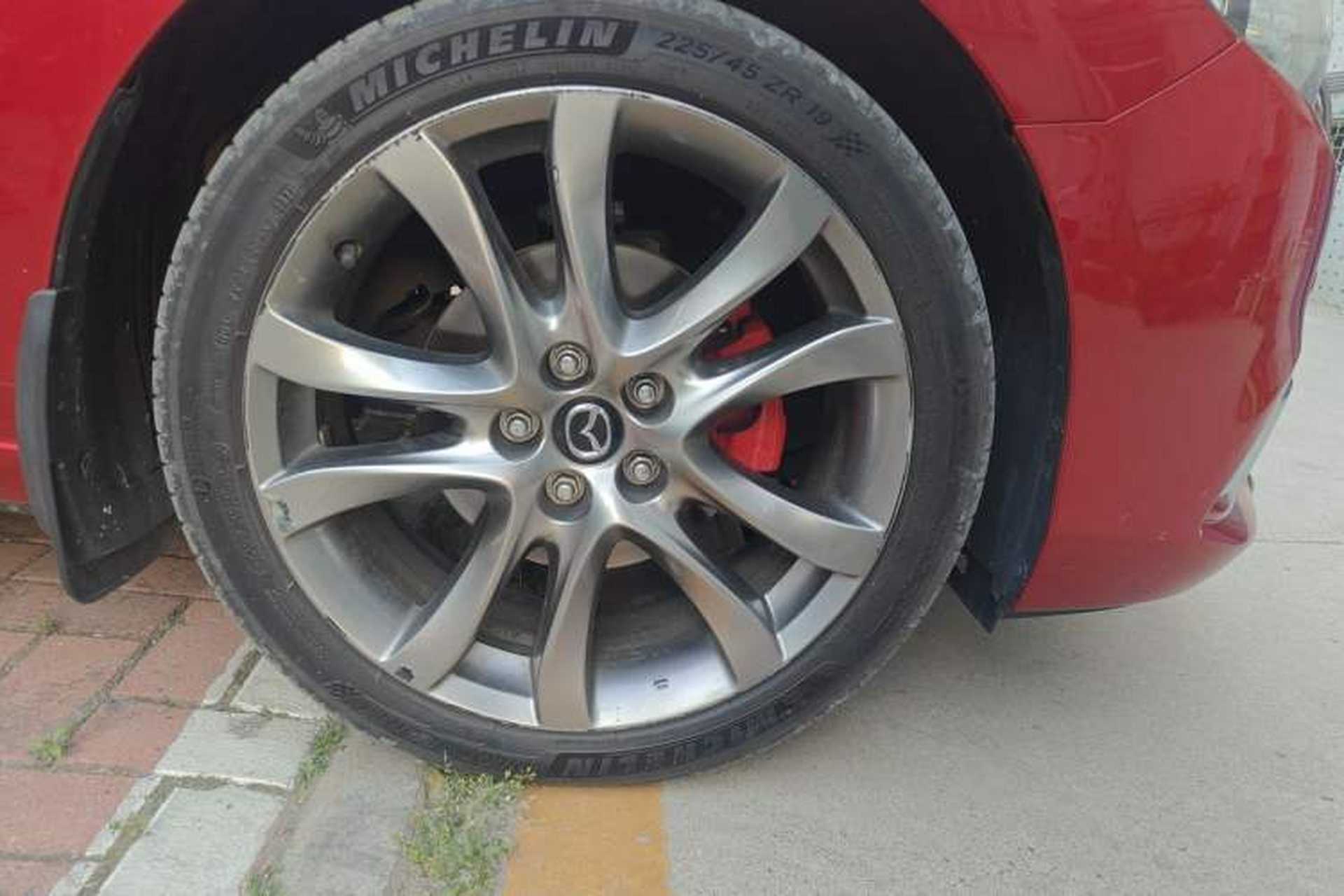Used Mazda Atenza 2015 2.5L Sky Blue Supreme Edition Right Front Wheel Hub