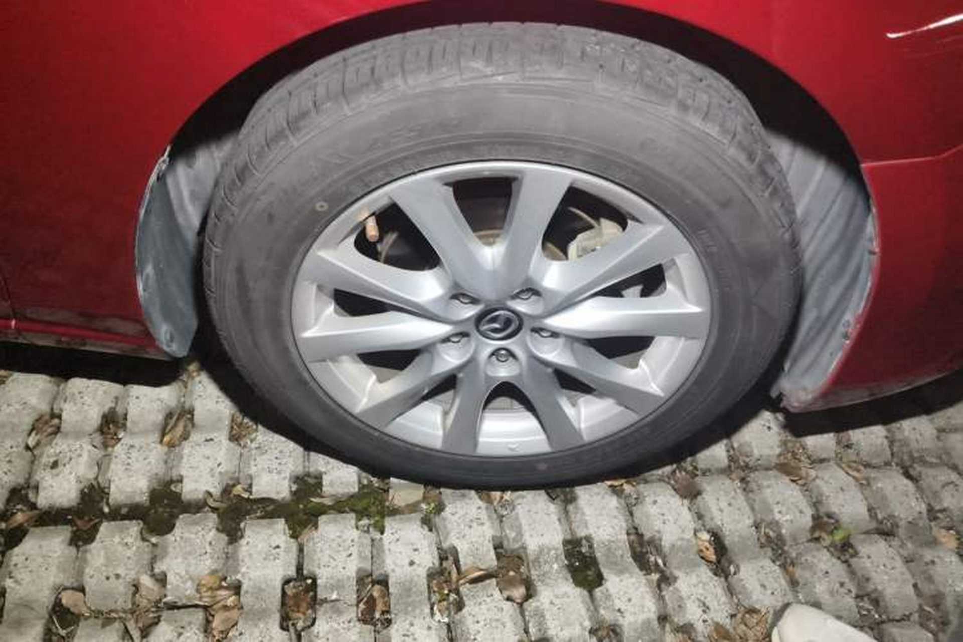Used Mazda Atenza 2015 2.0L Blue Sky Luxury Edition Right Front Wheel Hub