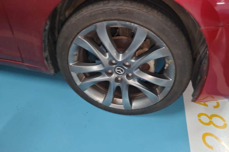 Used Mazda Atenza 2015 2.5L Blue Sky Sport Edition Right Front Wheel Hub