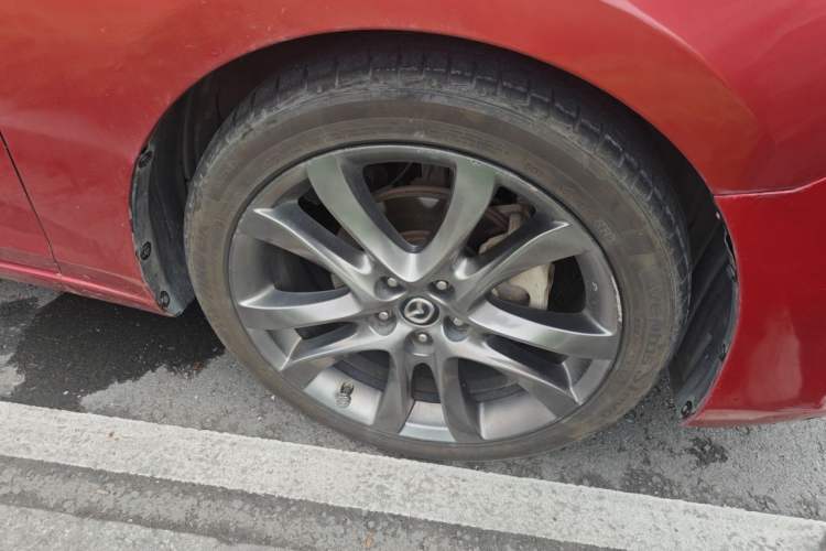Used Mazda Atenza 2015 2.5L Blue Sky Sport Edition Right Front Wheel Hub