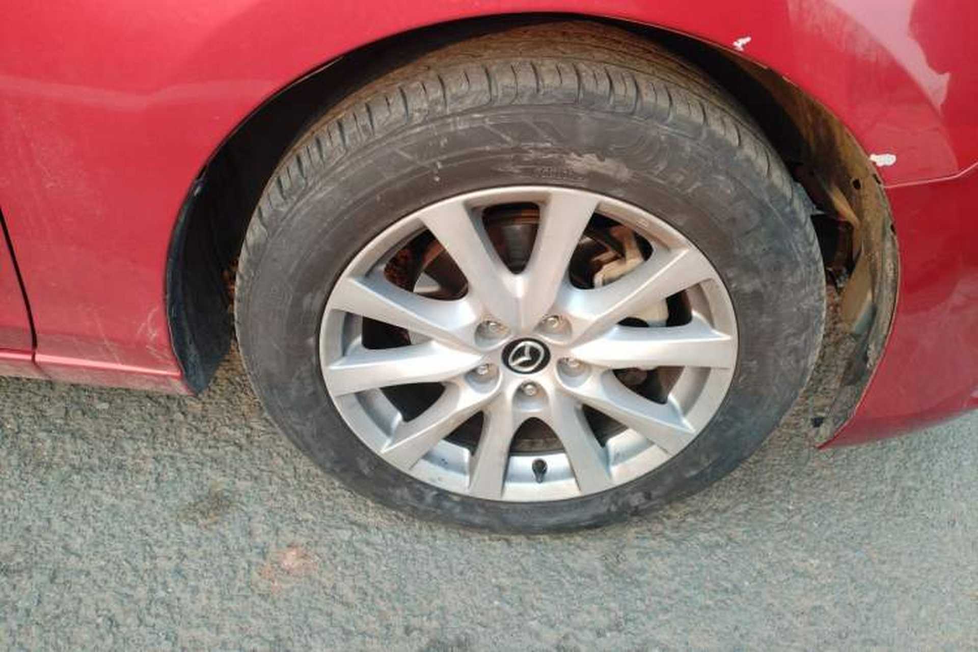Used Mazda Atenza 2015 2.0L Blue Sky Luxury Edition Right Front Wheel Hub