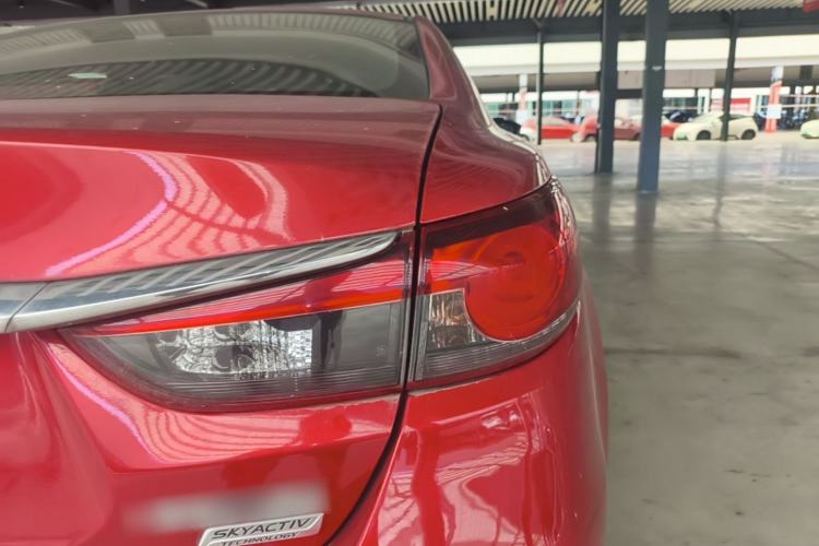 Used Mazda Atenza 2015 2.5L Blue Sky Sport Edition Right Rear Taillight