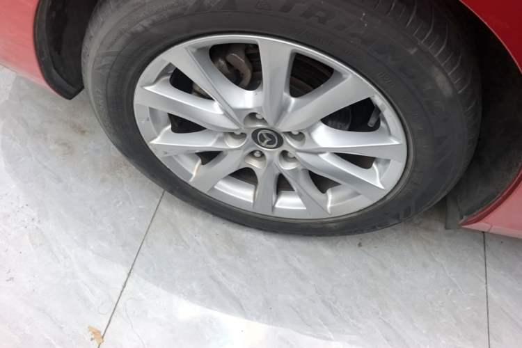 Used Mazda Atenza 2015 2.0L Blue Sky Luxury Edition Right Rear Wheel Hub
