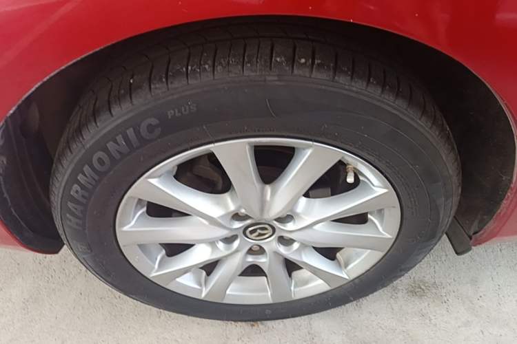 Used Mazda Atenza 2015 2.0L Blue Sky Luxury Edition Right Rear Wheel Hub