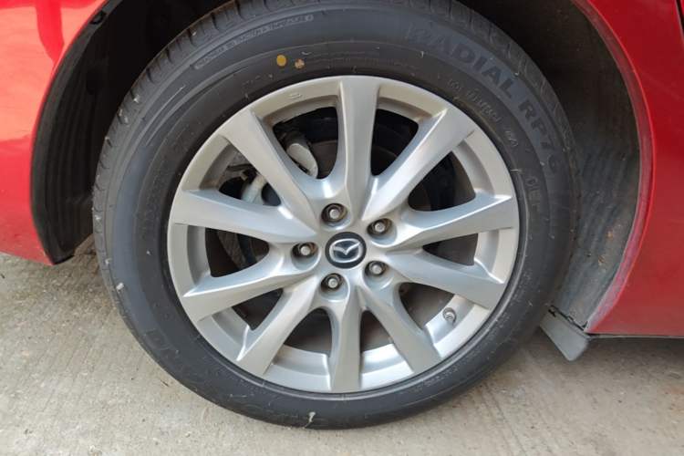 Used Mazda Atenza 2015 2.0L Blue Sky Luxury Edition Right Rear Wheel Hub