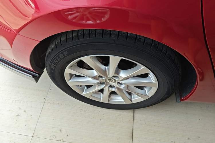 Used Mazda Atenza 2015 2.0L Blue Sky Luxury Edition Right Rear Wheel Hub