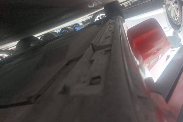 Used Mazda Atenza 2015 2.0L Blue Sky Luxury Edition Right Side Sill