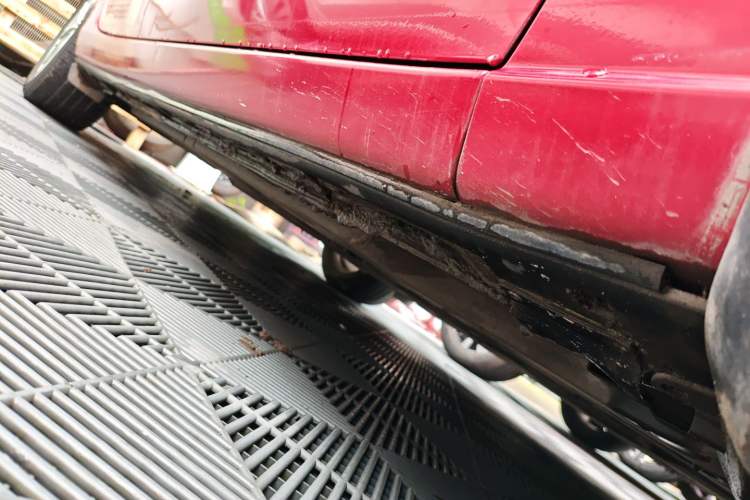 Used Mazda Atenza 2015 2.0L Blue Sky Luxury Edition Right Side Sill