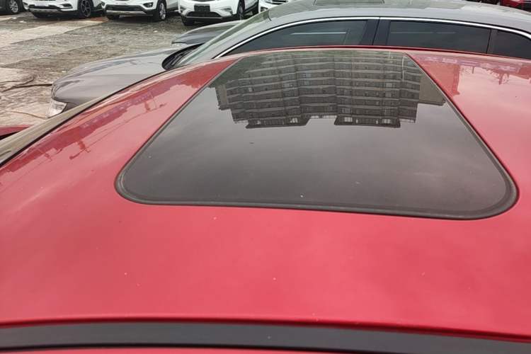 Used Mazda Atenza 2015 2.5L Blue Sky Prestige Edition Roof