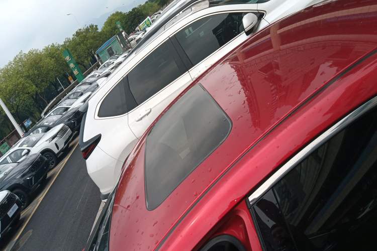 Used Mazda Atenza 2015 2.5L Blue Sky Prestige Edition Roof
