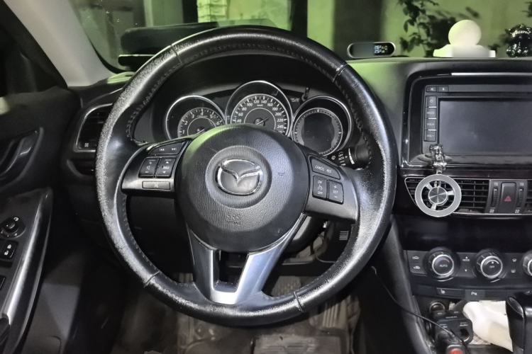 Used Mazda Atenza 2015 2.5L Blue Sky Prestige Edition Steering Wheel