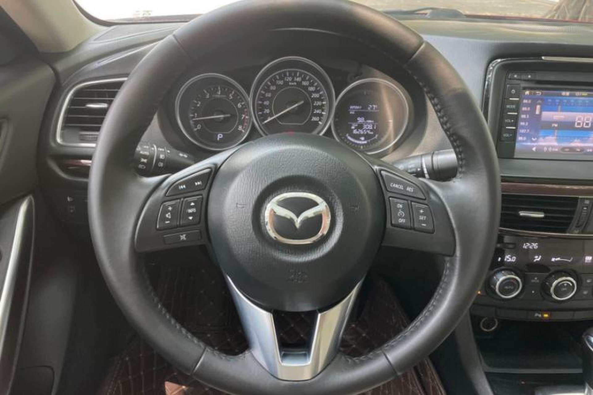 Used Mazda Atenza 2015 2.0L Blue Sky Luxury Edition Steering Wheel