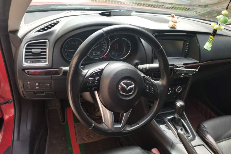 Used Mazda Atenza 2015 2.0L Blue Sky Prestige Edition Steering Wheel