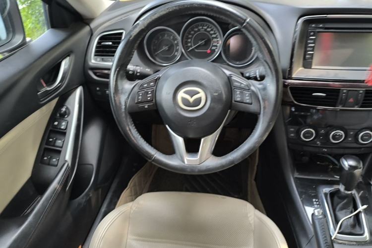 Used Mazda Atenza 2015 2.0L Blue Sky Luxury Edition Steering Wheel