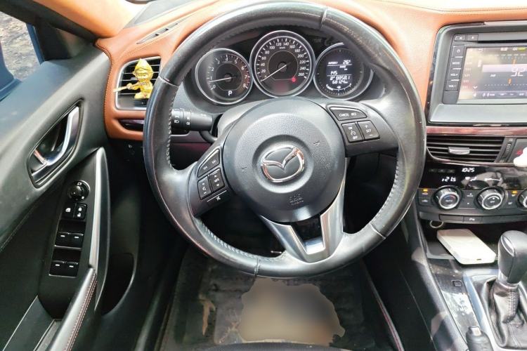 Used Mazda Atenza 2015 2.0L Blue Sky Luxury Edition Steering Wheel