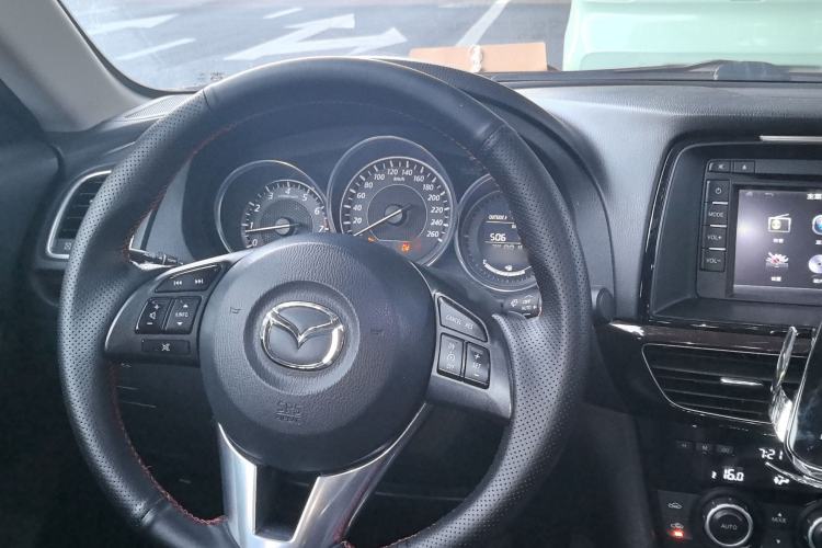 Used Mazda Atenza 2015 2.5L Blue Sky Prestige Edition Steering Wheel