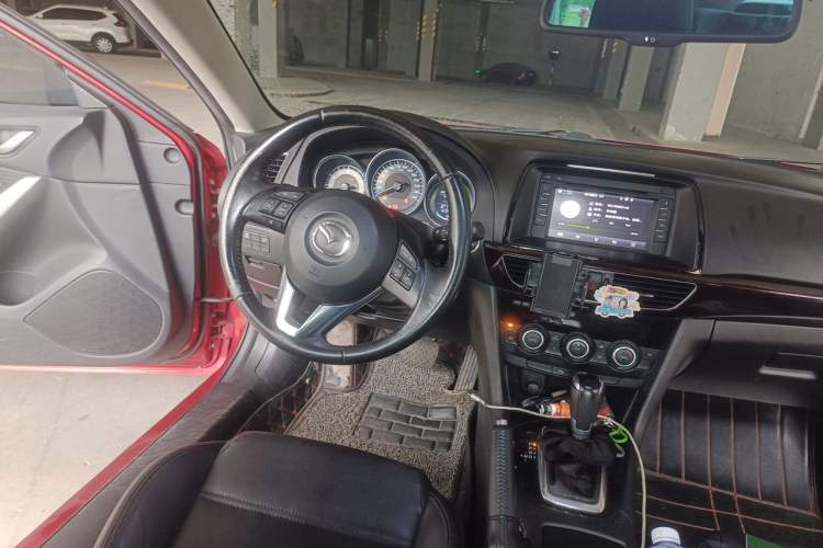 Used Mazda Atenza 2015 2.5L Blue Sky Sport Edition Steering Wheel
