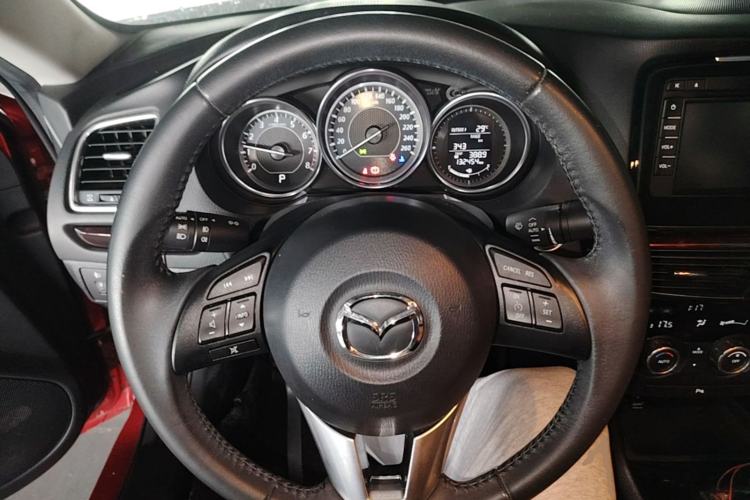 Used Mazda Atenza 2015 2.0L Blue Sky Luxury Edition Steering Wheel