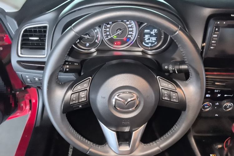 Used Mazda Atenza 2015 2.0L Blue Sky Luxury Edition Steering Wheel