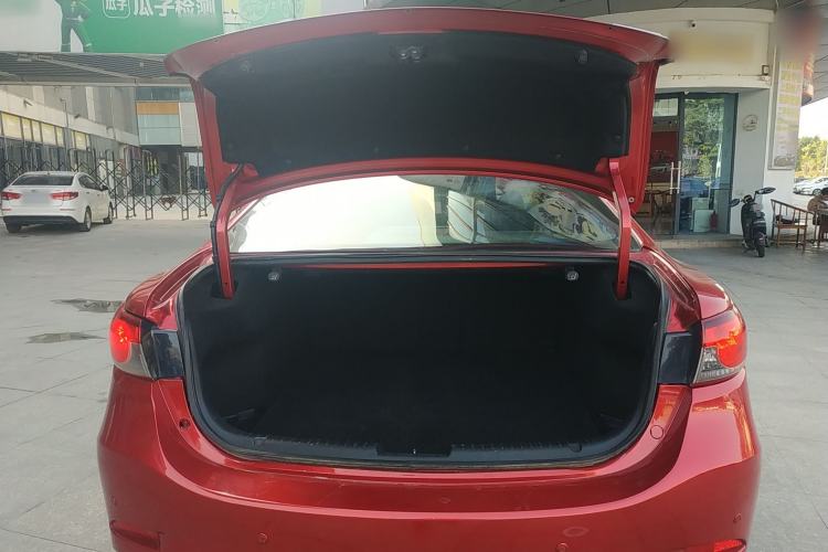 Used Mazda Atenza 2015 2.5L Blue Sky Sport Edition Trunk