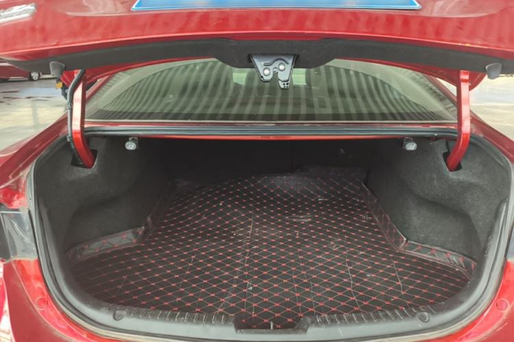 Used Mazda Atenza 2015 2.5L Blue Sky Sport Edition Trunk