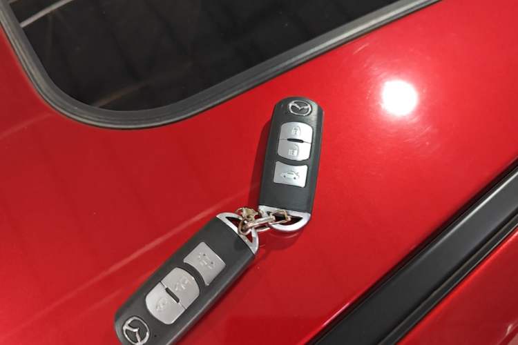 Used Mazda Atenza 2015 2.0L Blue Sky Prestige Edition Vehicle Key