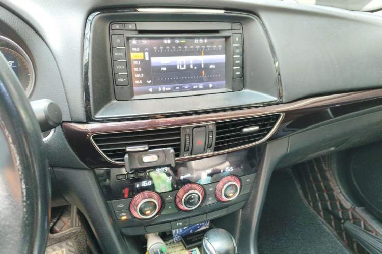 Used Mazda Atenza 2015 2.5L Blue Sky Sport Edition Audio And AC Panel