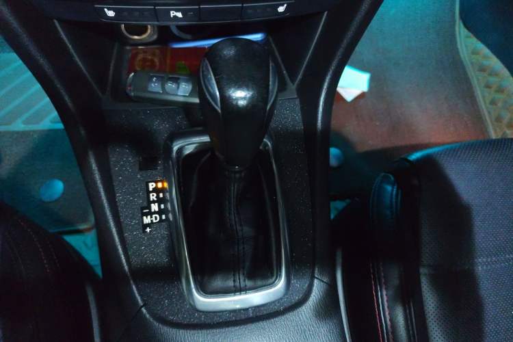 Used Mazda Atenza 2015 2.0L Blue Sky Prestige Edition Gear Lever