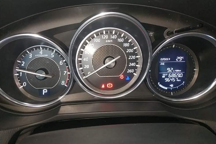 Used Mazda Atenza 2015 2.0L Blue Sky Luxury Edition Instrument Cluster