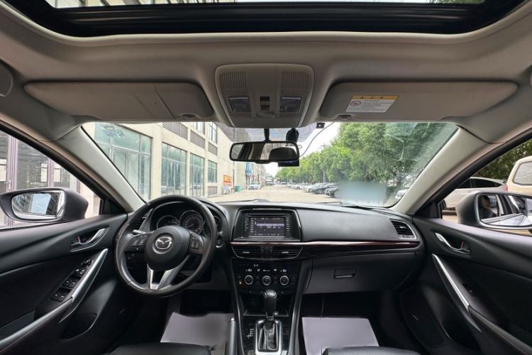 Used Mazda Atenza 2015 2.5L Blue Sky Prestige Edition Interior 1