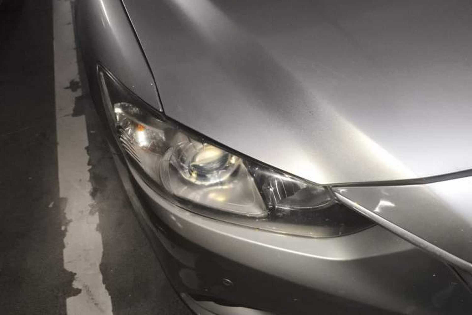 Used Mazda Atenza 2015 2.0L Blue Sky Luxury Edition Right Front Headlight