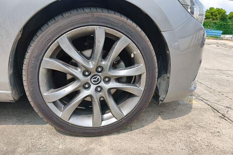 Used Mazda Atenza 2015 2.5L Blue Sky Sport Edition Right Front Wheel Hub