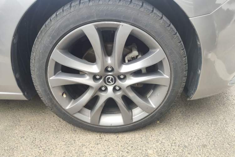 Used Mazda Atenza 2015 2.5L Sky Blue Supreme Edition Right Front Wheel Hub