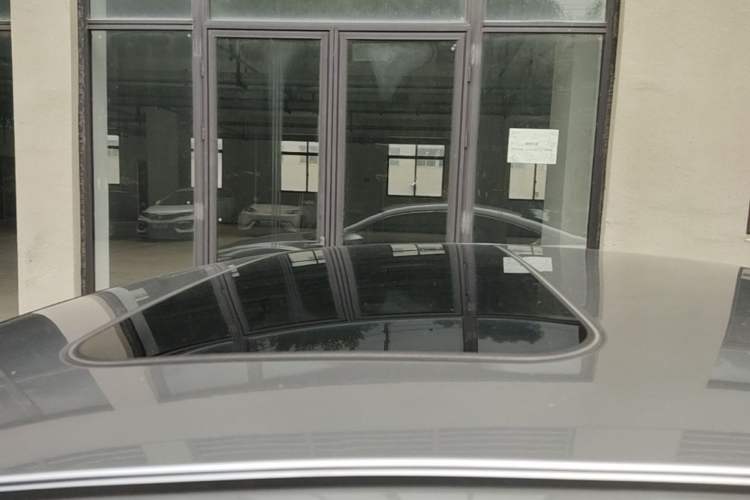 Used Mazda Atenza 2015 2.5L Blue Sky Prestige Edition Roof