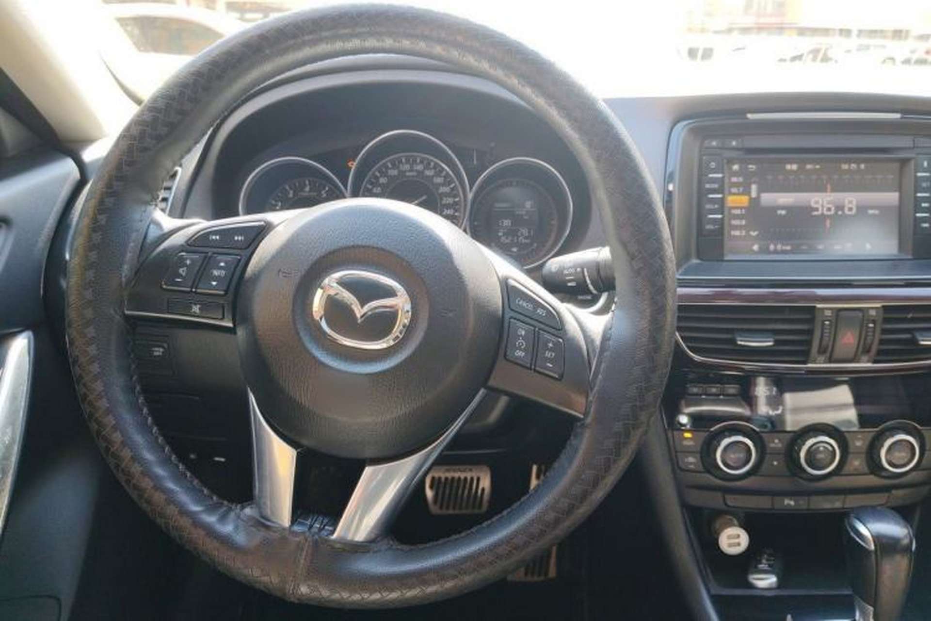 Used Mazda Atenza 2015 2.0L Blue Sky Luxury Edition Steering Wheel