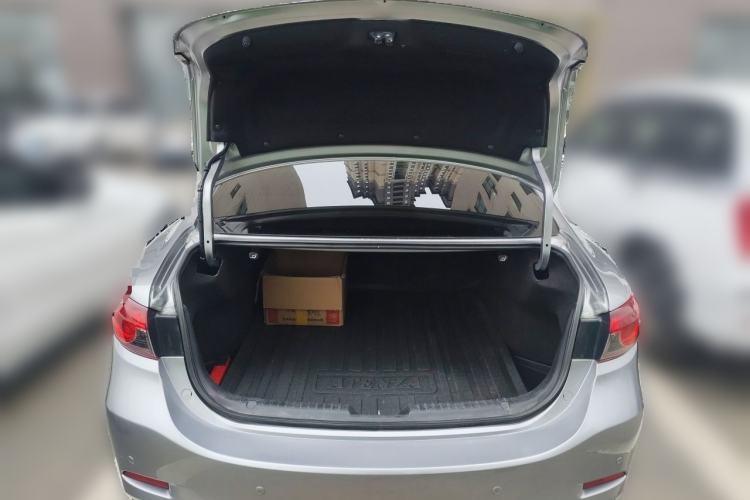Used Mazda Atenza 2015 2.5L Sky Blue Supreme Edition Trunk