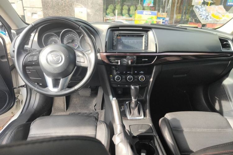 Used Mazda Atenza 2015 2.5L Blue Sky Prestige Edition Center Console