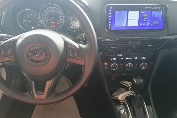 Used Mazda Atenza 2015 2.5L Blue Sky Sport Edition Center Console