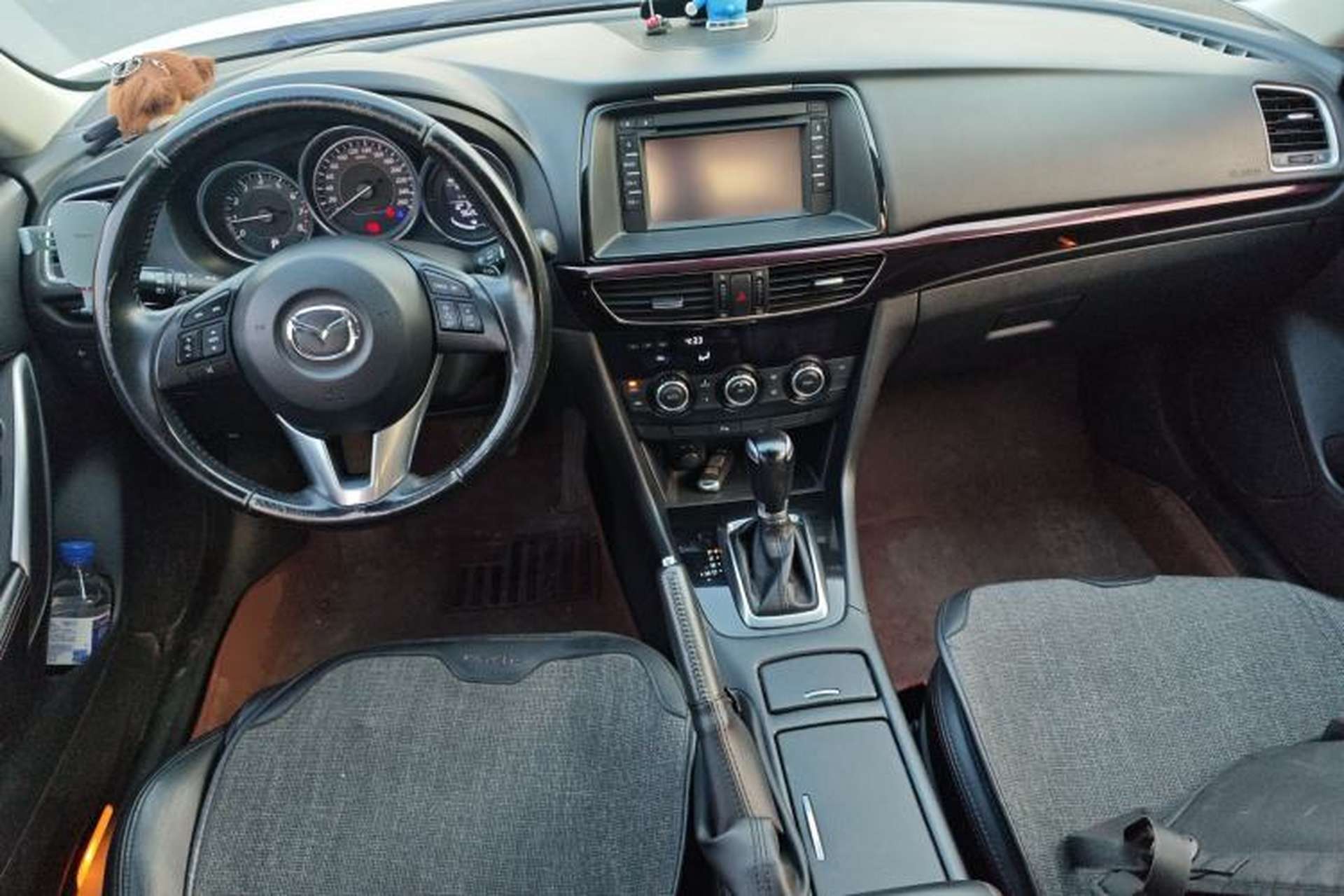 Used Mazda Atenza 2015 2.5L Blue Sky Sport Edition Center Console
