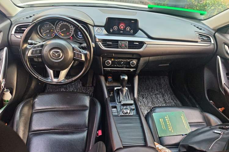Used Mazda Atenza 2015 2.0L Blue Sky Luxury Edition Center Console