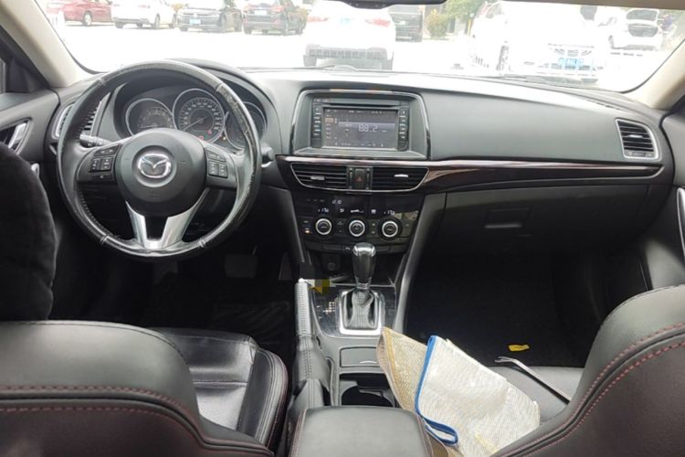 Used Mazda Atenza 2015 2.0L Blue Sky Luxury Edition Center Console