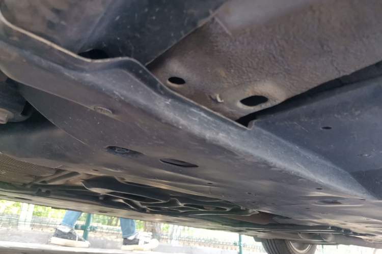 Used Mazda Atenza 2015 2.0L Blue Sky Luxury Edition Chassis Front Left