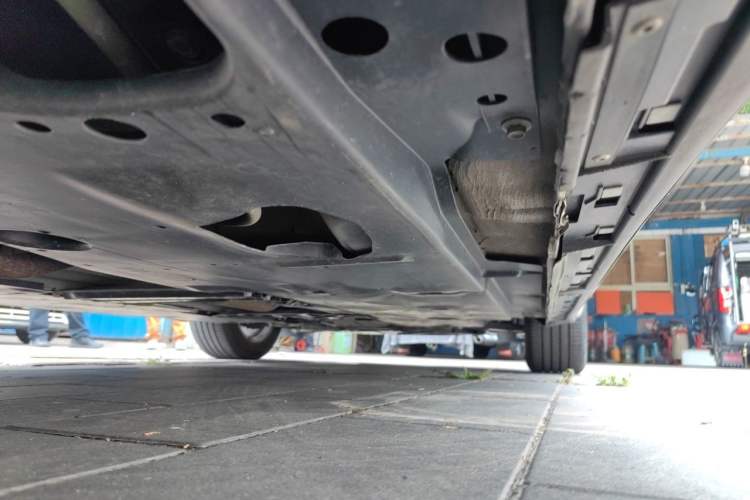 Used Mazda Atenza 2015 2.0L Blue Sky Luxury Edition Chassis Rear Right