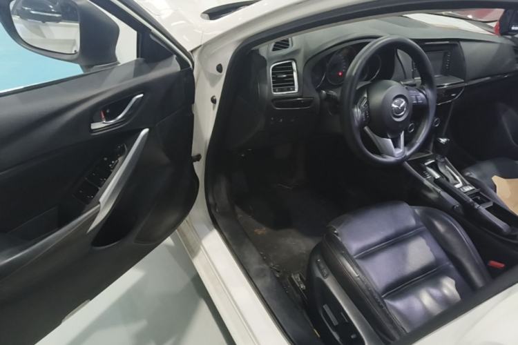 Used Mazda Atenza 2015 2.5L Blue Sky Sport Edition Driver Seat