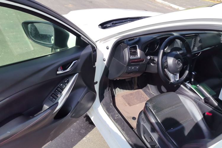 Used Mazda Atenza 2015 2.5L Blue Sky Sport Edition Driver Seat