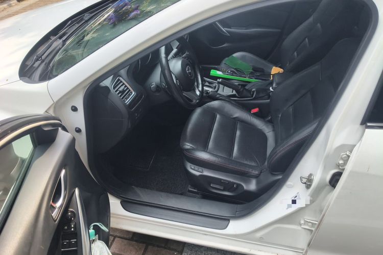 Used Mazda Atenza 2015 2.5L Blue Sky Prestige Edition Driver Seat