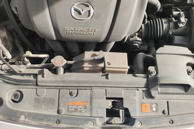 Used Mazda Atenza 2015 2.5L Blue Sky Prestige Edition Engine Bay